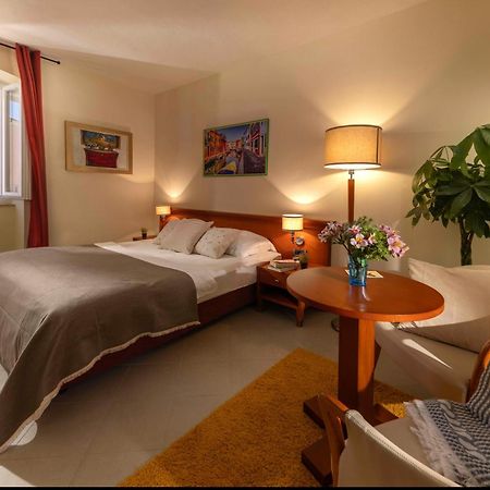 B&B Ciao Bella Veli Lošinj Eksteriør billede